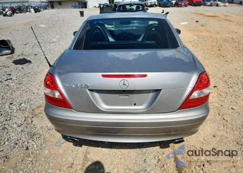 2005 Mercedes-Benz Slk 350 z USA, uszkodzony, nr VIN WDBWK56FX5F036567